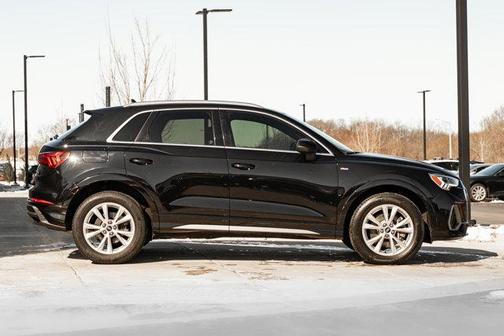 2023 Audi Q3 45 S line Premium Plus