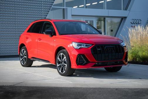 2025 Audi Q3 45 S line Premium Plus
