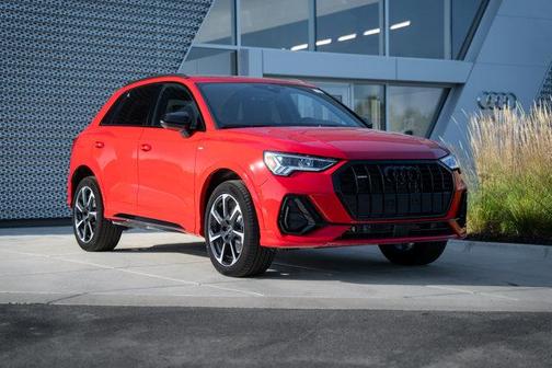 2025 Audi Q3 45 S line Premium Plus