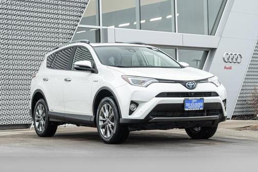 2017 Toyota RAV4 Hybrid SE