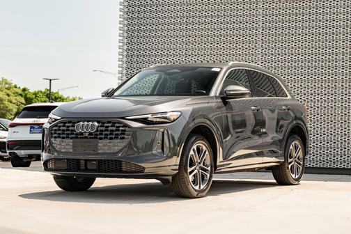 Gray Metallic 2025 Audi Q5 Premium Plus TFSI quattro S tronic