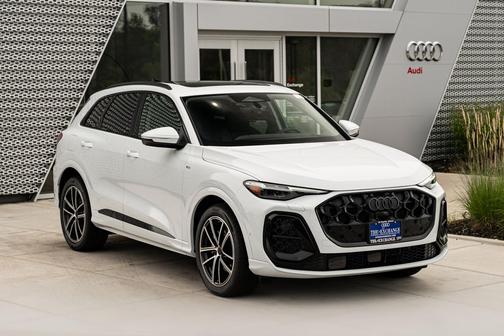 Glacier 2026 Audi Q5 Prestige TFSI quattro S tronic