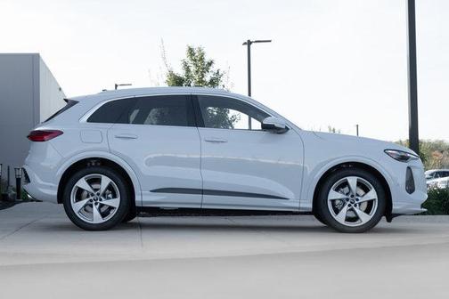 2025 Audi Q5 Prestige TFSI quattro S tronic