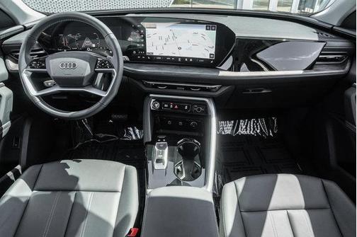 2025 Audi Q5 Premium
