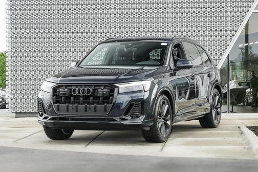 2025 Audi Q7 55 Premium Plus