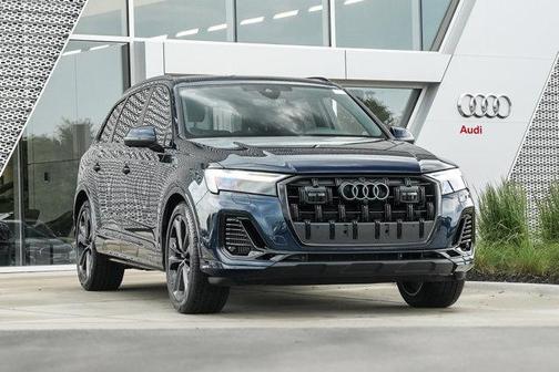 2025 Audi Q7 55 Premium Plus