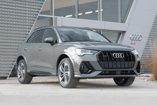 2025 Audi Q3 Premium 45 TFSI S line quattro Tiptronic