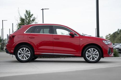 2022 Audi Q3 45 S line Premium Plus
