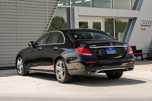 Black 2018 Mercedes-Benz E-Class 4MATIC