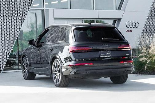 2022 Audi Q7 55 Prestige