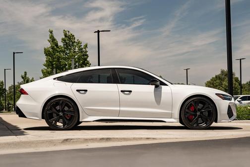 Glacier White Metallic 2022 Audi RS 7 4.0T