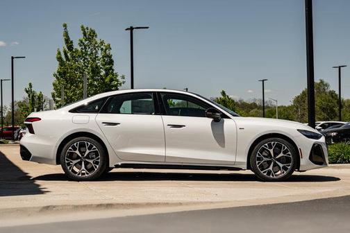 Glacier White Metallic 2026 Audi A6 Premium Plus quattro S tronic