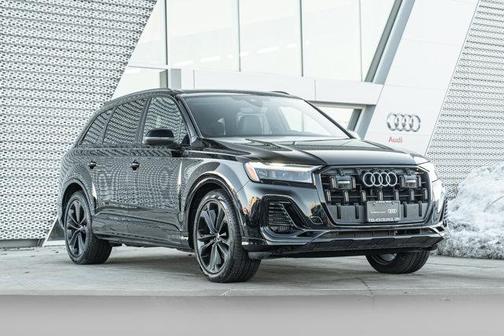 2025 Audi Q7 55 Premium Plus