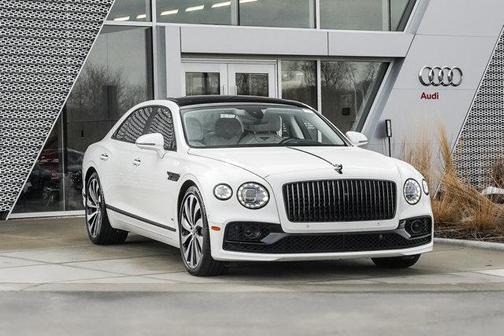 2021 Bentley Flying Spur V8