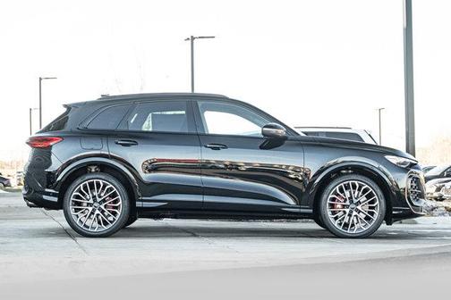 2025 Audi SQ5 3.0T Premium Plus