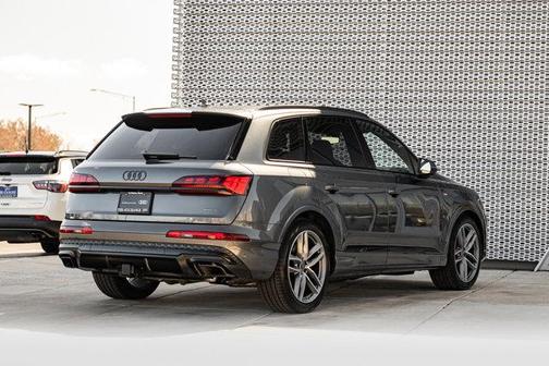 2026 Audi Q7 55 Prestige