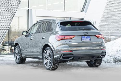 2025 Audi Q3 45 S line Premium Plus