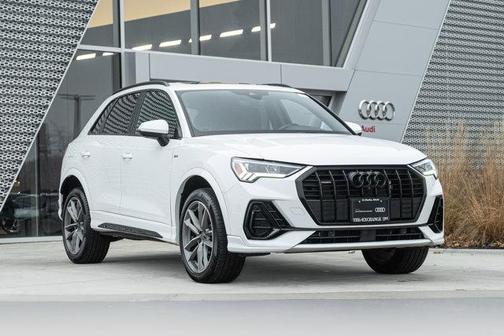 2022 Audi Q3 45 S line Premium Plus