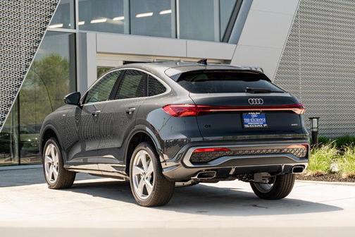 Tambora 2026 Audi Q5 Sportback Premium Plus TFSI quattro S tronic