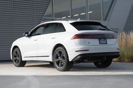 2026 Audi Q8 55 Premium