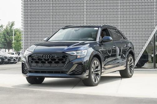 2025 Audi Q8 55 Prestige