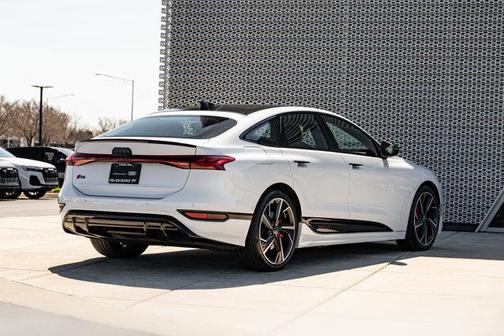 Glacier White 2025 Audi S6 e-tron Prestige