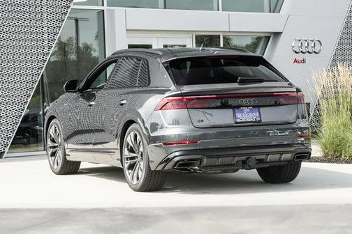 2025 Audi Q8 55 Prestige