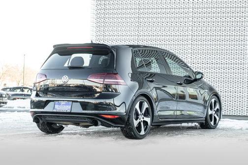 2017 Volkswagen Golf GTI 2.0T Autobahn 4-Door
