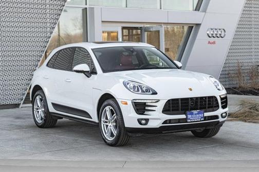 2018 Porsche Macan AWD