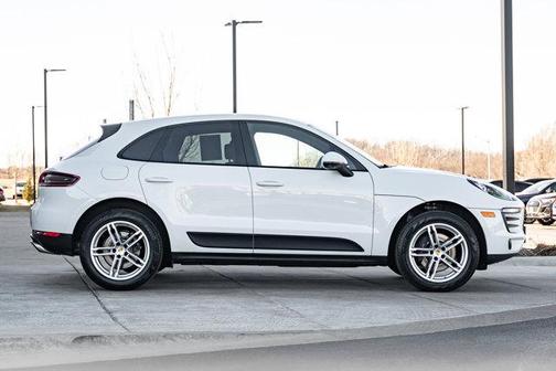 2018 Porsche Macan AWD