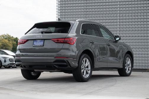 2022 Audi Q3 45 S line Premium Plus
