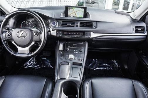 2017 Lexus CT 200h Base