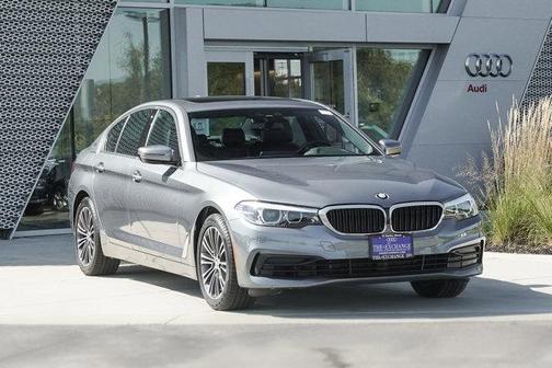 2019 BMW 530e xDrive iPerformance