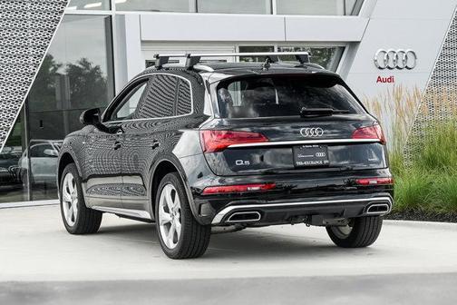 2023 Audi Q5 45 S line Premium Plus