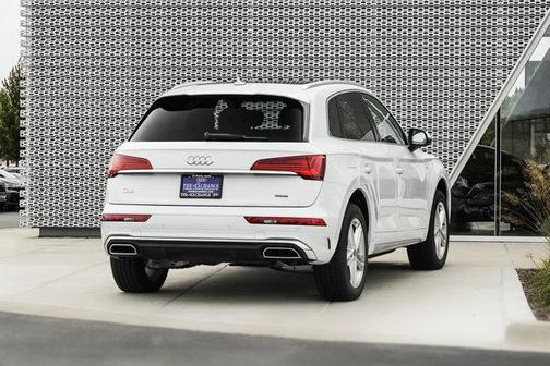2024 Audi Q5 55 S line Premium