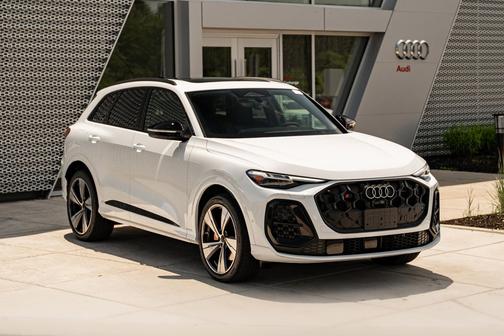 Glacier 2026 Audi SQ5 3.0T Premium Plus
