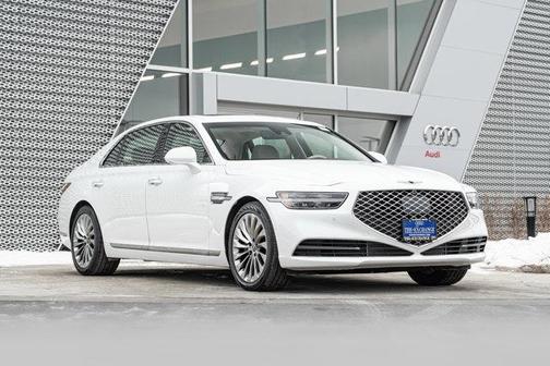 2020 Genesis G90 Premium