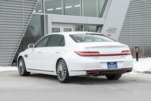 2020 Genesis G90 Premium
