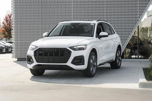 2025 Audi Q5 40 Premium