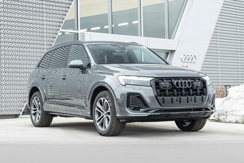 2026 Audi Q7 45 Premium