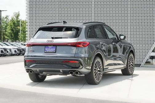 2025 Audi SQ5 3.0T Premium Plus