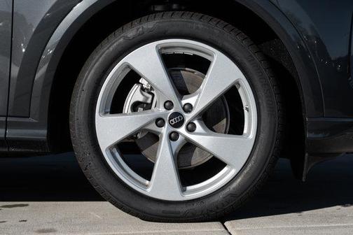 2025 Audi Q5 Prestige TFSI quattro S tronic