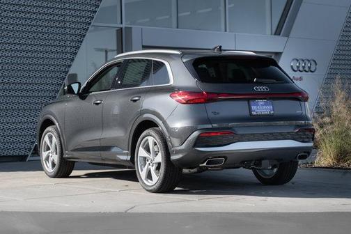 2025 Audi Q5 Prestige TFSI quattro S tronic