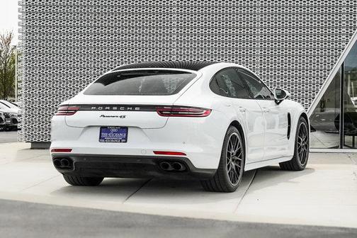 2018 Porsche Panamera 4S