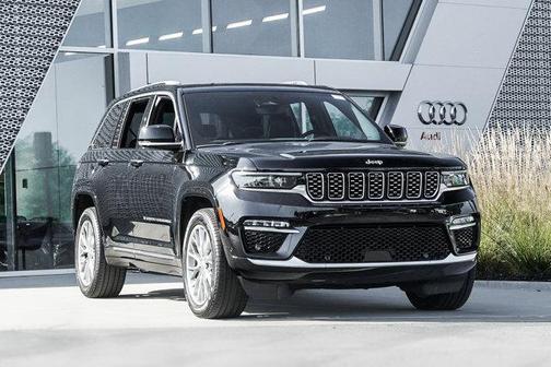 2023 Jeep Grand Cherokee Summit