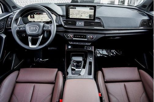 2025 Audi Q5 45 S line Premium Plus