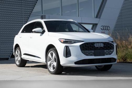 2025 Audi Q5 Premium Plus TFSI quattro S tronic