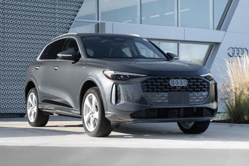 2025 Audi Q5 Premium Plus TFSI quattro S tronic