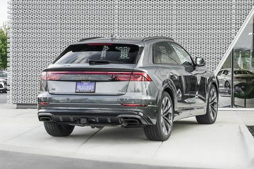 2025 Audi Q8 55 Premium Plus