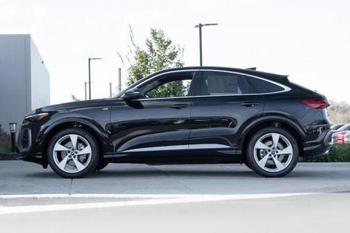 2025 Audi Q5 Prestige TFSI quattro S tronic